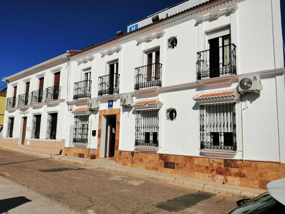 Alcarayon Guest house 2*